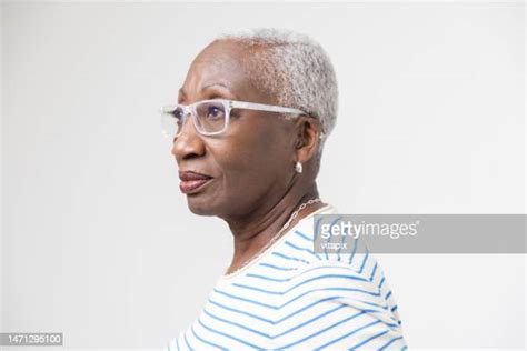 75,750 Older Black Woman Portrait Stock Photos & High